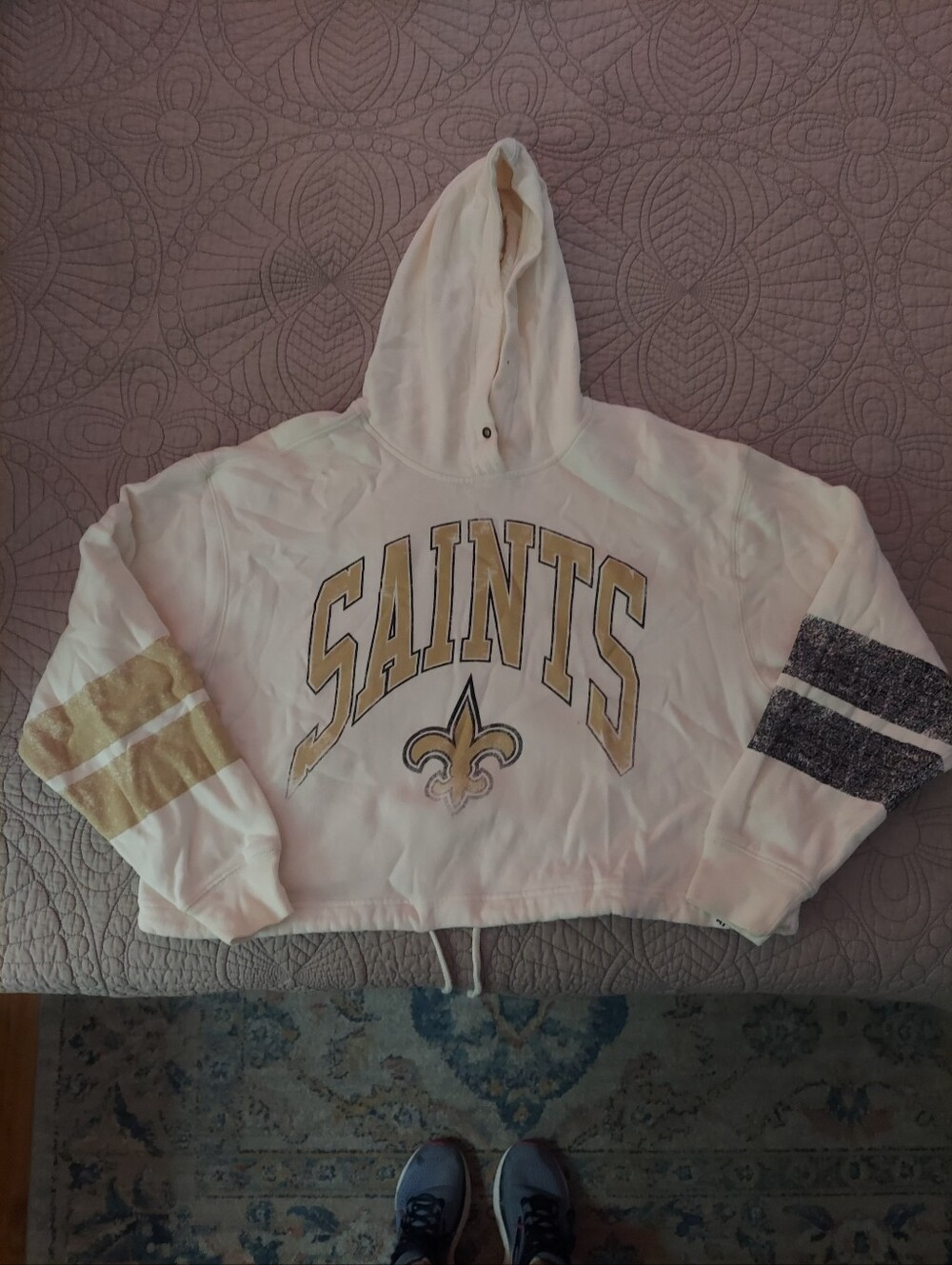 47 White and Gold New Orleans Saints Cropped Hoodie
